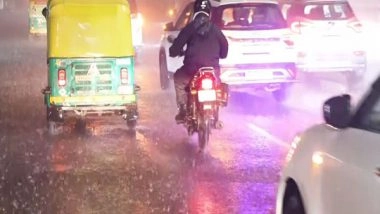 India News | Rain Lashes Parts of Delhi, IMD Predicts Light Showers at Most Places
