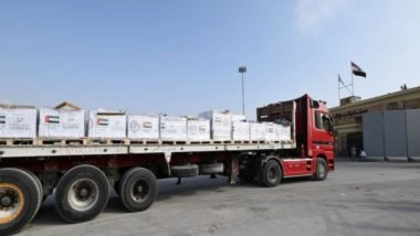 World News |  38 Emirati Humanitarian Aid Trucks Enter Gaza as Part of Operation Chivalrous Knight 3