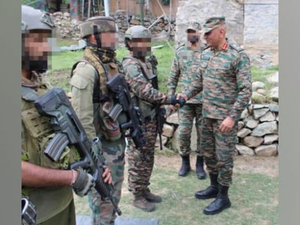 India News | J-K: Chief of Northern Command Felicitates Troops for Success in Operation Mahadev