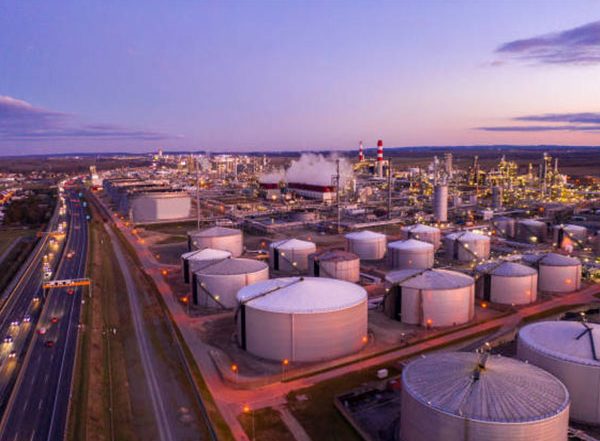 World News | US Sanctions Hit Indian Companies over Iran Oil Trade