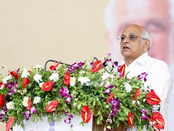 India News | Gujarat CM Reviews 32 High-priority Projects Worth Rs 1.74 Lakh Crore Across 7 State Departments