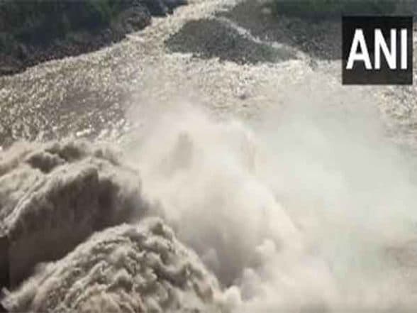 India News | Centre Invites Tender for Sawalkote Hydro Project on Chenab River in JK as Indus Water Treaty Remains in Abeyance