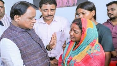 Balasore Student’s Self-Immolation Case: Next 24 Hours Crucial, if Necessary We Can Also Airlift Her, Says Odisha CM Mohan Charan Majhi (See Pics)