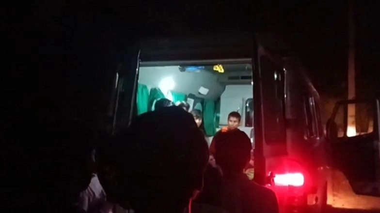 Barabanki Temple Stampede: Monkeys Bring Down Power Lines, Triggering Panic During 'Jalabhishek' at Awsaneshwar Mahadev Mandir, 2 Devotees Killed in Chaos (Watch Videos)