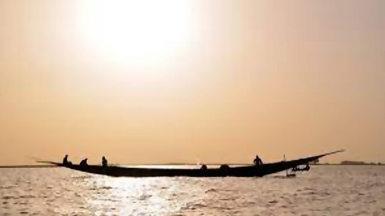 Maharashtra: 3 Missing As Boat Carrying 8 Fishermen Capsizes in Arabian Sea in Raigad 