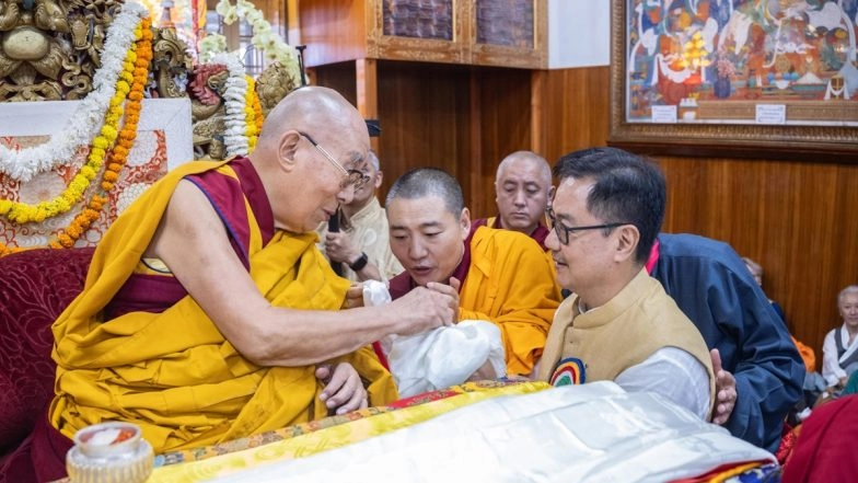 Dalai Lama 90th Birthday: A Day Ahead of Turning 90, Tibetan Spiritual Leader Hopes to Live Another 40 Years