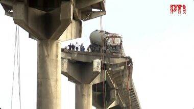 Gambhira Bridge Collapse: Death Toll in Bridge Collapse Incident in Gujarat’s Vadodara Climbs to 15, Rescue Operations Continue (Watch Video)