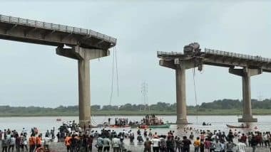 Tapi River Bridge in Gujarat’s Kamrej Closed for Month As NHAI Begins Repairs After Gambhira Bridge Collapse Kills 18
