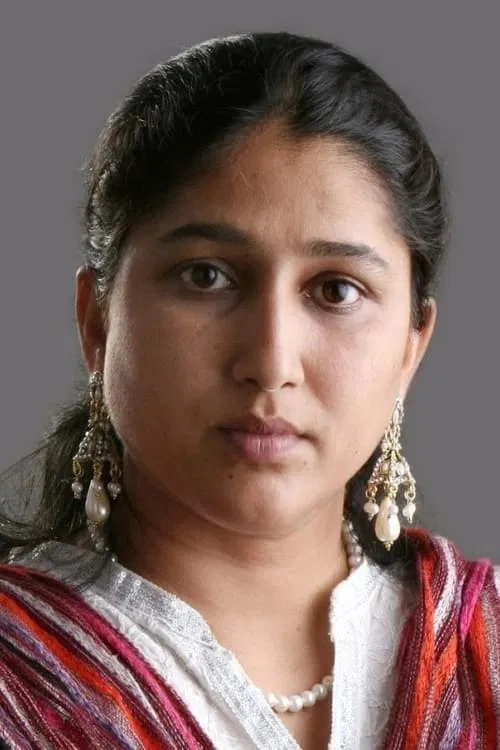 Another memorable role for Geeta Agarwal. 