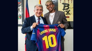 Lamine Yamal Receives No 10 Jersey of Barcelona; Star Footballer Arrives at Camp Nou As He Signs Contract Extension With La Liga Giants Till 2031 (Watch Video)