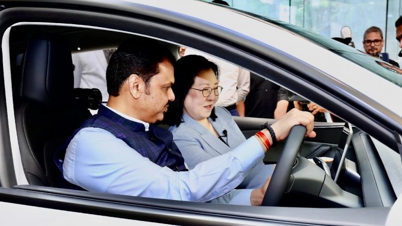Tesla Launch in India: Maharashtra CM Devendra Fadnavis Given Walkthrough by Tesla Senior Regional Director Isabel Fan at Mumbai BKC Showroom (See Pics)