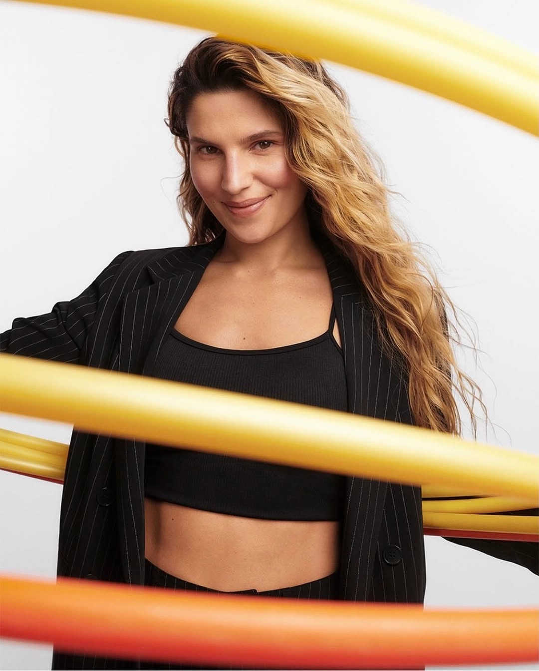 Pete’s early public relationship with comedian Carly — mostly low-key and short‑lived.