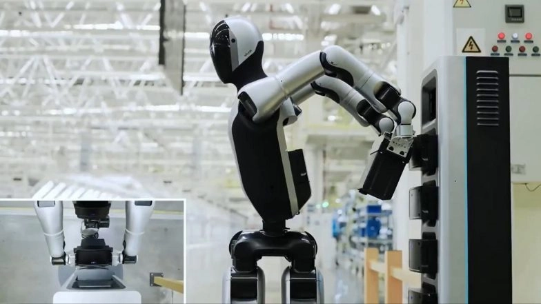 UBTECH Walker 2 Becomes 1st Humanoid Robot From China To Autonomously Swap Its Own Battery (Watch Video)