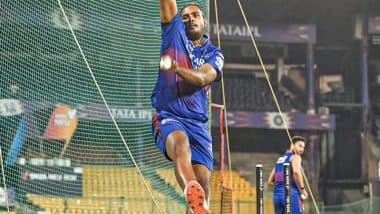 Trouble for Yash Dayal As RCB Cricketer Booked After Ghaziabad Woman Accused Him of Sexual Exploitation on Pretext of Marriage