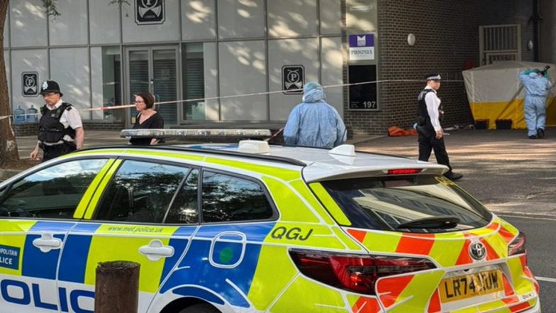 London Stabbings Leave 2 Dead, as Many Hospitalised, Including Suspect