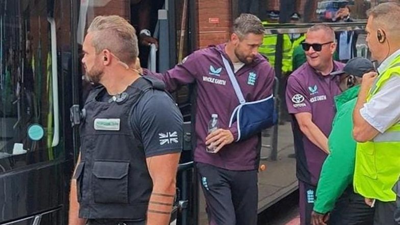 Chris Woakes Injury Update: Gus Atkinson Says Condition ‘Doesn’t Look Great’ After Pacer Walks Off With Shoulder Injury on Day 1 of IND vs ENG 5th Test 2025 at The Oval