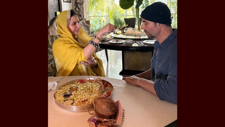 ‘Love You Alka’: Akshay Kumar Celebrates Raksha Bandhan With Sister Alka, Shares Emotional Tribute to Late Mother (View Post)