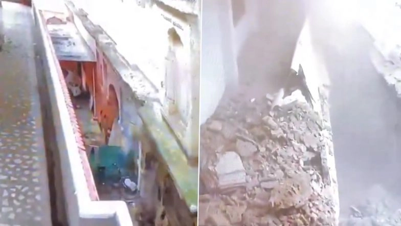 Chhatarpur: 200-Year-Old Palace Crumbles Like a House of Cards Amid Heavy Rain in Madhya Pradesh, Video Surfaces