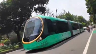 Has Pakistan Launched Trackless Electric Tram System? Fact Check Reveals Truth Behind Viral Video