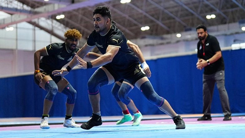 Devank Dalal Issues Challenge to Naveen Kumar Ahead of Blockbuster Vizag Clash 