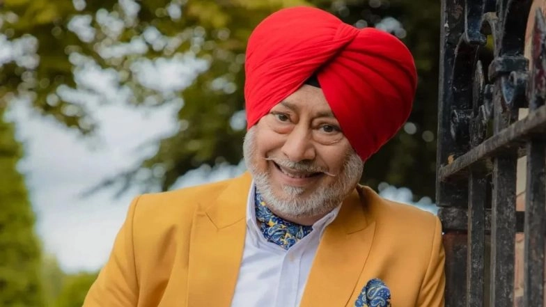 Punjabi Folk Singer Satinder Sartaaj Pays Musical Tribute to Jaswinder Bhalla at Bhutani Filmfare Awards Punjabi 2025