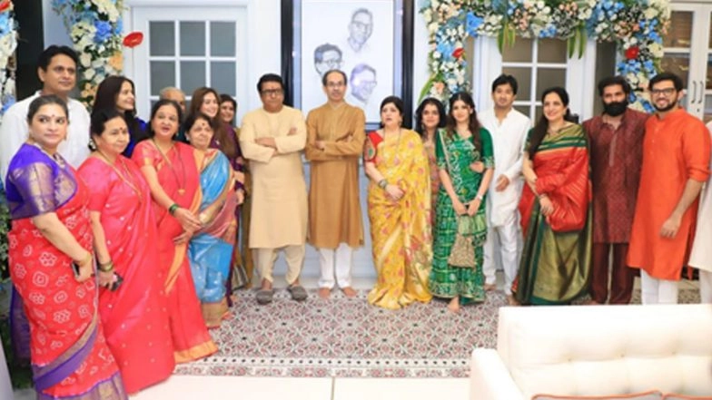 Ganesh Chaturthi 2025: Amid Talks of Alliance During BMC Elections 2025, Uddhav Thackeray Visits Raj Thackeray&rsquo;s Home for Ganesh Puja