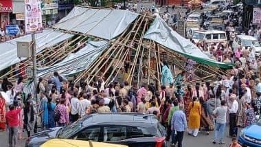 Tensions Erupt at Mumbai Kabutarkhana: Plastic Shed Torn As Jain Protesters Oppose BMC Ban at Dadar Kabutar Khana, Heavy Police Deployed (Watch Video)