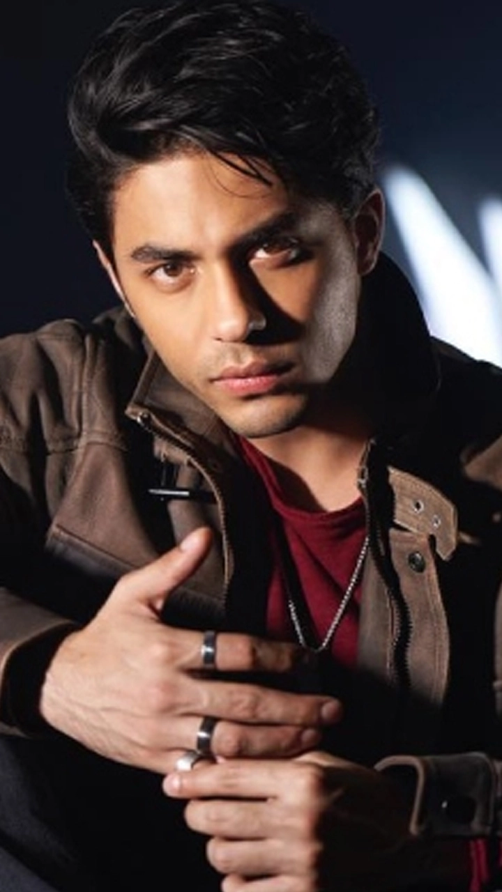 Aryan Khan’s Fashion Game: 6 Looks That Prove He’s a Style Icon