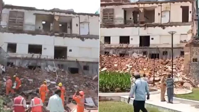 Delhi Building Collapse: 3 Dead After Part of 3-Storey Building Collapses Near City Wall in Daryaganj Area; Rescue Operations Underway (Watch Videos)
