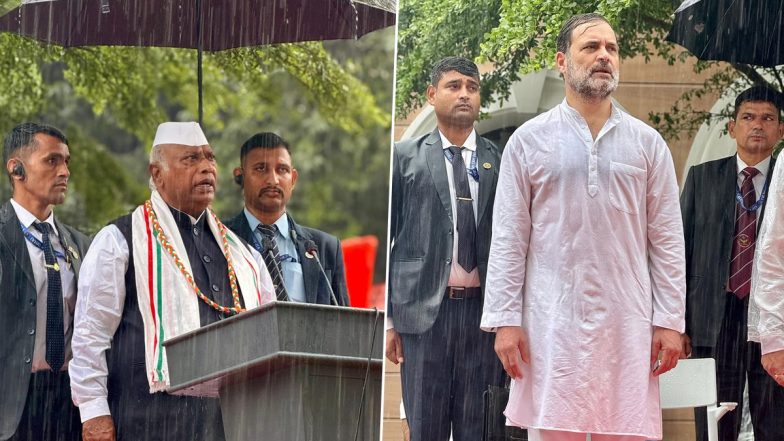 Independence Day 2025: Mallikarjun Kharge Hoists Tricolour at Congress Headquarters in Delhi Along With Rahul Gandhi (See Pics and Video)