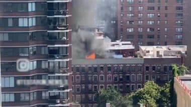 New York Blast: Massive Fire Erupts on Manhattan’s Upper East Side Rooftop, Video Shows Plumes of Smoke Rising Into Sky
