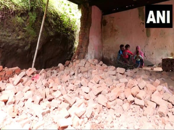 India News | J-K: Families in Udhampur's Trilla Village Left Homeless as Houses Collapse After Heavy Rainfall