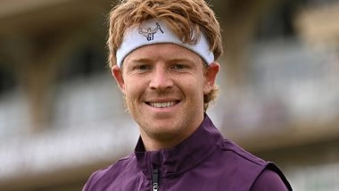 Sports News | England Players Wear Special Headbands to Pay Tribute to Late Graham Thorpe