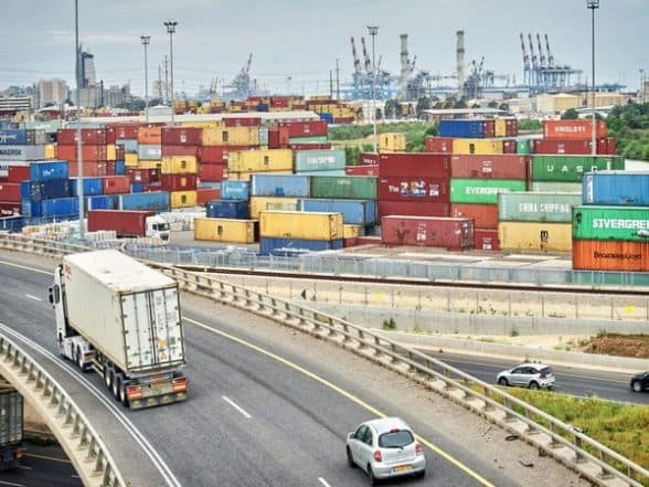 World News | Israeli Officials Downplay Impact of New US Tariffs
