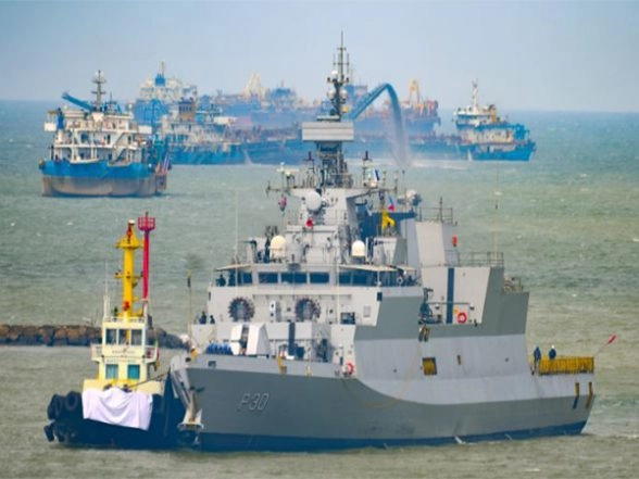 LatestLY - Politics - News Image