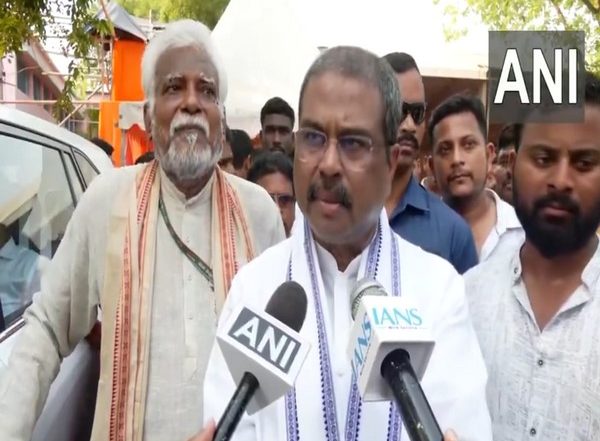 India News | Union Minister Dharmendra Pradhan Condoles Death of 15-year-old Girl Undergoing Treatment in AIIMS