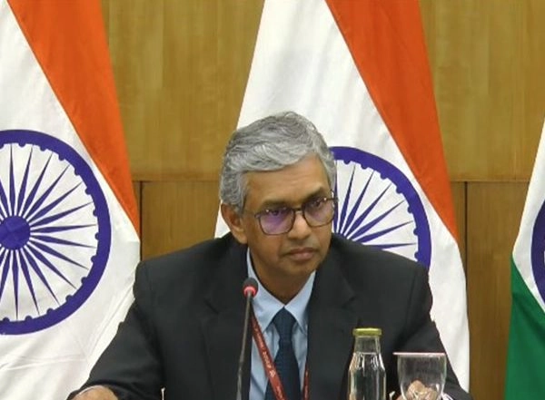 India News | India-Philippines Sign 14 MoUs Increasing Maritime, Defence, Tourism Cooperation; Move Preferential Trade Agreement Talks Forward