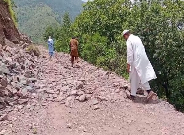 World News | Corruption Leaves Pakistan-Occupied Jammu-Kashmir Without Basic Infrastructure for Decades