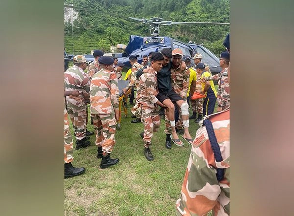 India News | Uttarkashi Flash Floods: 11 Injured Army Personnel Airlifted to ITBP Hospital in Matli