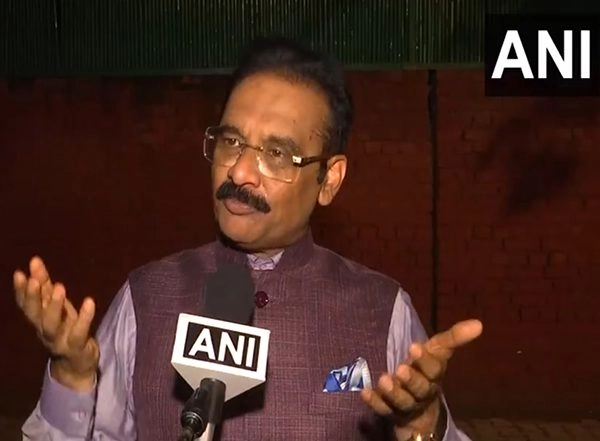 India News | AAP MP Ashok Kumar Mittal Calls Additional Tariffs 'illogical', Says, Will Find 'alternate Ways to Sell Products'