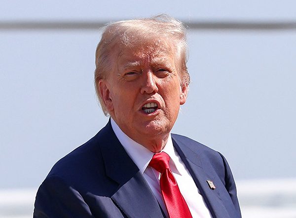 India News | Donald Trump's Fake Residential Cerififcate Surfaces in Bihar's Samastipur; Congress Slams EC