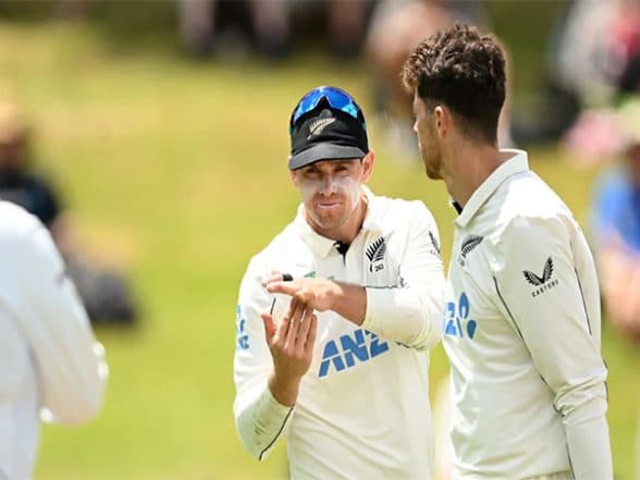 Sports News | New Zealand Skipper Tom Latham Ruled out of Series Decider Against Zimbabwe Due to Shoulder Injury