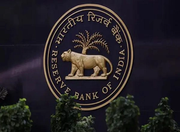 Business News | RBI Hits Pause on Rate Cut at 5.5%: Real Estate Set to Gain from Stable EMIs and Festive Demand