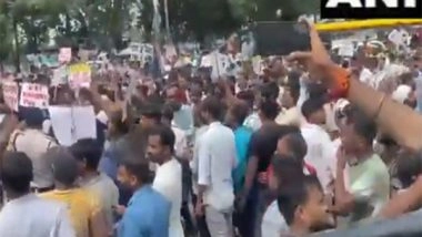 India News | STET Aspirants Protest in Patna, Police Resort to Lathicharge
