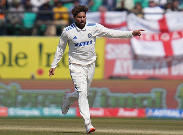 Sports News | Could Have Helped Them Take 20 Wickets, Says Michael Clarke on India Not Playing with Kuldeep Yadav in England Series