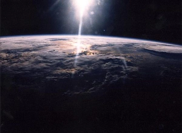 World News | Predicted Geomagnetic Disturbance Has Begun on Earth