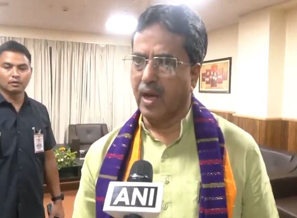 India News | Tripura CM Visits Ailing Speaker Bishwabandhu Sen; 72-hour Critical Period After Brain Surgery