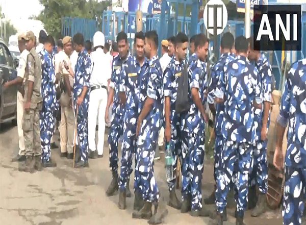 India News | Security Tightened in Howrah Ahead of 'Nabanna Abhiyan' Protest on 1st Anniversary of RG Kar Rape and Murder Case