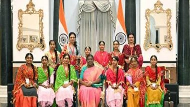 India News | President Murmu Celebrates Raksha Bandhan with School Students from Across India at Rashtrapati Bhavan