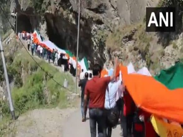 India News | J-K: Mega Tiranga Rally Held at Teetwal, Near the LoC in Kupwara District
